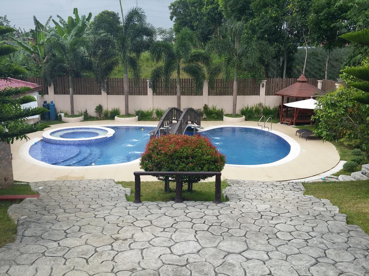 Casa De Miguelitos Otel Tagaytay City Dış mekan fotoğraf