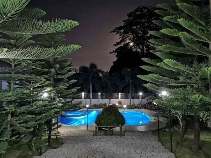 Casa De Miguelitos Otel Tagaytay City Dış mekan fotoğraf